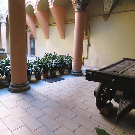 Cesare Battisti Apartment Болонья Экстерьер фото