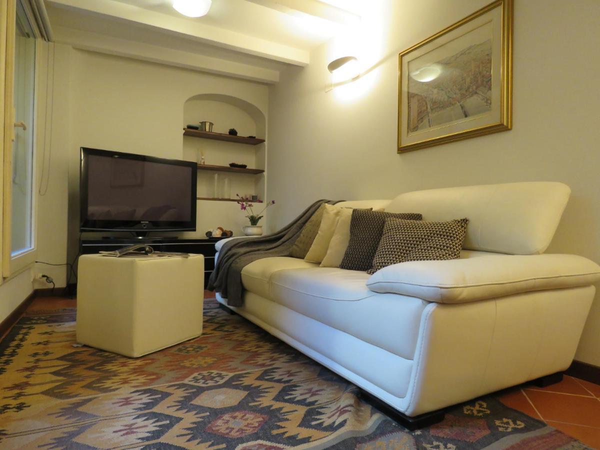 Cesare Battisti Apartment Болонья Экстерьер фото